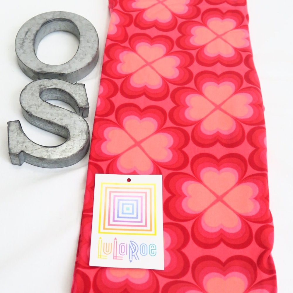 NWT LuLaRoe Leggings One Size / OS Hearts